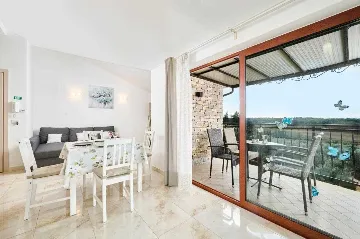 2-Bedroom Apartment in Savudrija with Swimming Pool