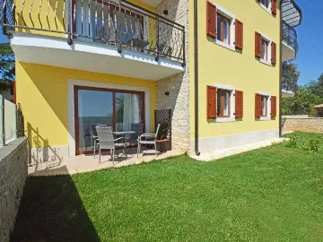 2-Bedroom Apartment in Savudrija with Swimming Pool