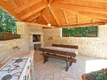 2-Bedroom Apartment in Savudrija with Swimming Pool