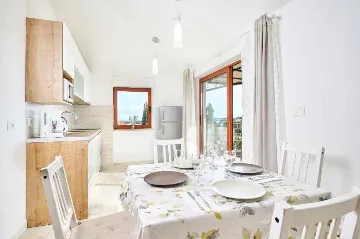 2-Bedroom Apartment in Savudrija with Swimming Pool