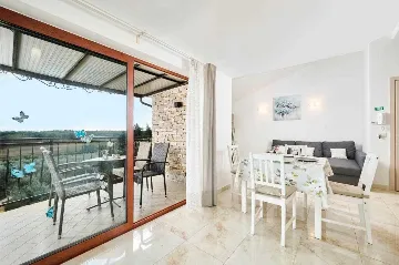 2-Bedroom Apartment in Savudrija with Swimming Pool