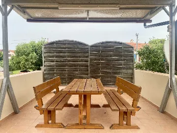 1-Bedroom Apartment in Umag for Up to 5