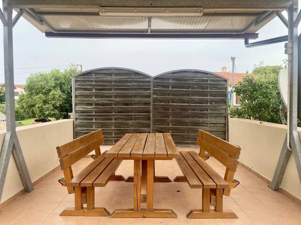 1-Bedroom Apartment in Umag for Up to 5
