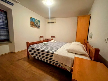 1-Bedroom Apartment in Umag for Up to 5