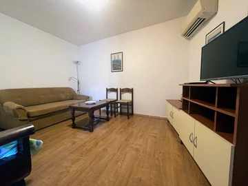 1-Bedroom Apartment in Umag for Up to 5