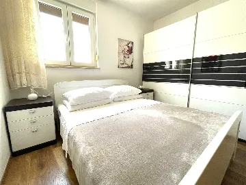 1-Bedroom Apartment for 3 Guests in Umag