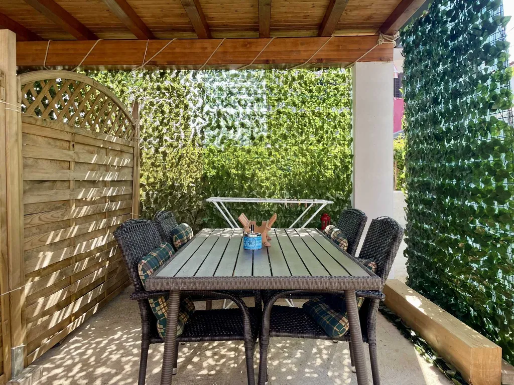 1-Bedroom Apartment for 3 Guests in Umag