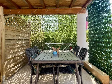 1-Bedroom Apartment for 3 Guests in Umag