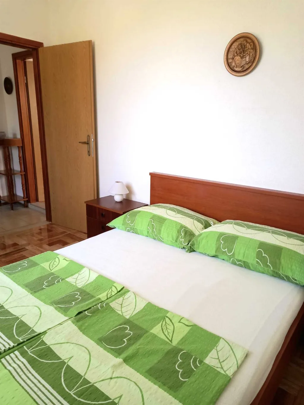 2-Bedroom Apartment in Umag for Up to 5