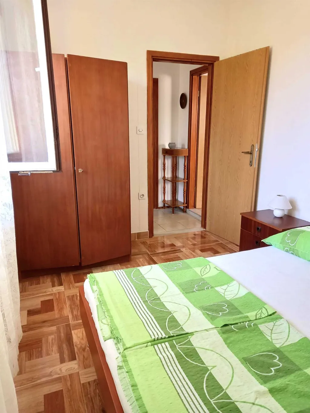 2-Bedroom Apartment in Umag for Up to 5