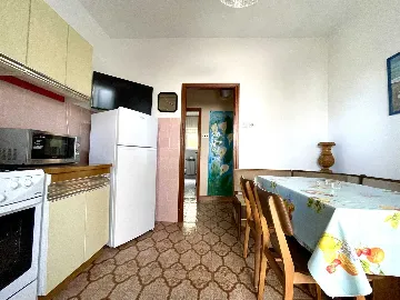 2-Bedroom Apartment in Umag for 5 Guests