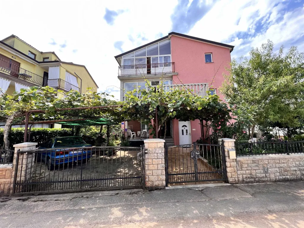 1-Bedroom Apartment for 3 Guests in Umag