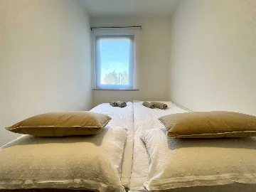 2-Bedroom Apartment for Up to 6 in Umag