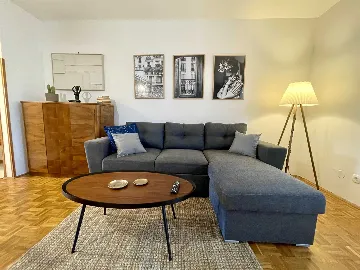 2-Bedroom Apartment for Up to 6 in Umag