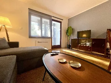 2-Bedroom Apartment for Up to 6 in Umag