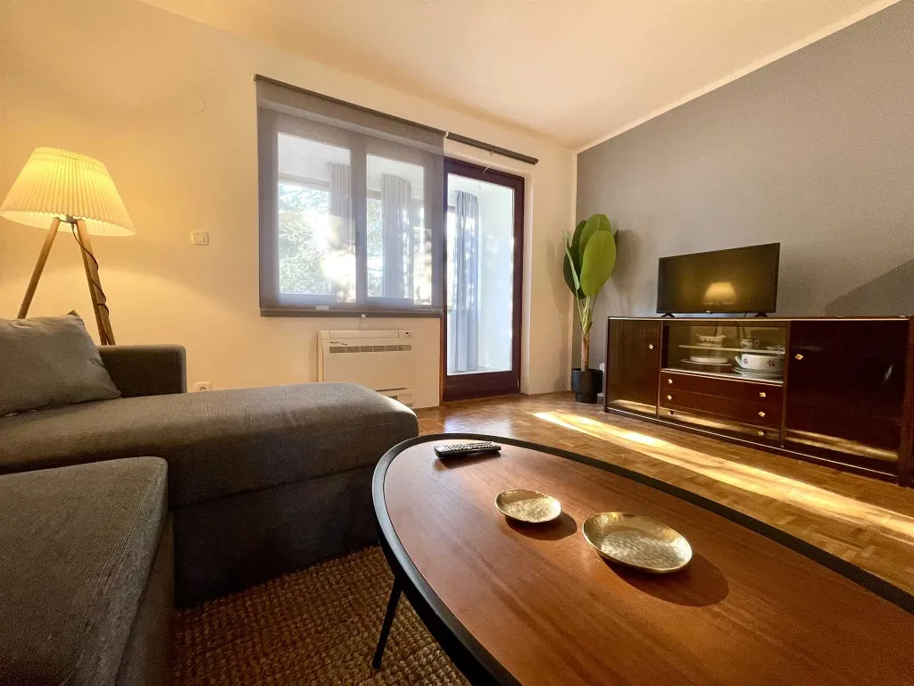 2-Bedroom Apartment for Up to 6 in Umag