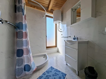 Cozy 1-Bedroom Apartment in Umag