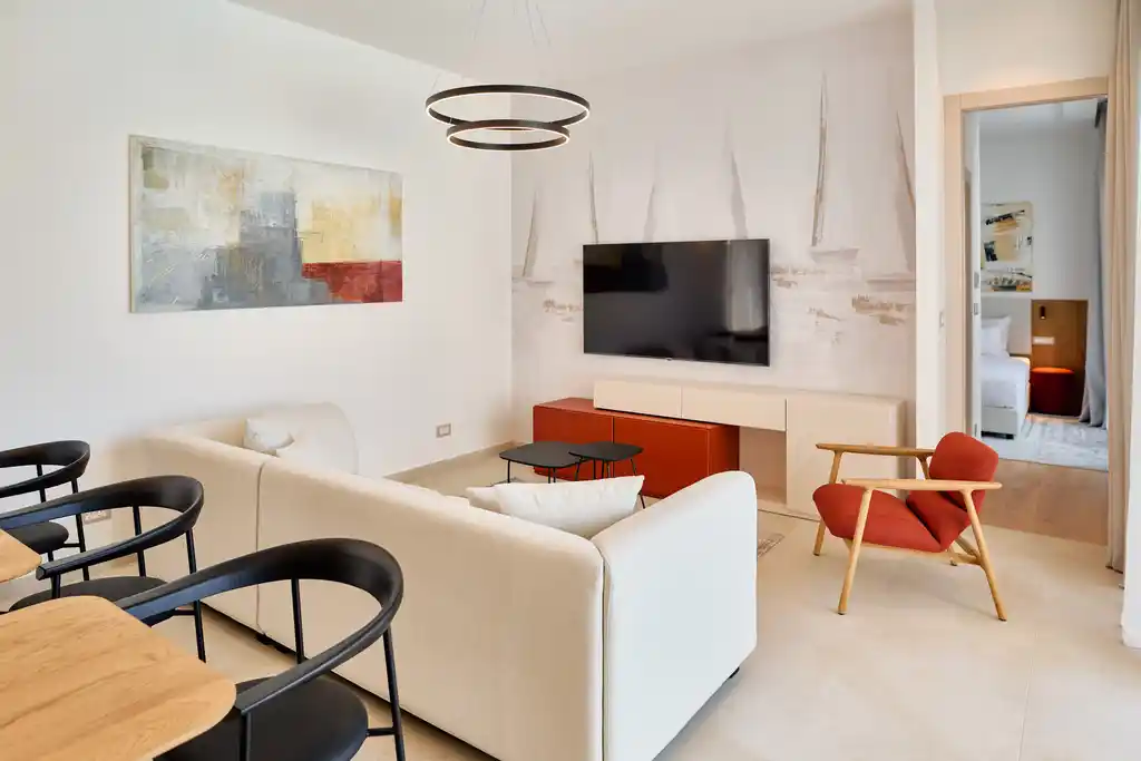 Tar 3-Bedroom Villa for 6 Guests