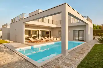 4-Bedroom Villa in Tar, Croatia (Sleeps 8)