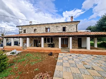 Umag 1-Bedroom Apartment for 4 Guests