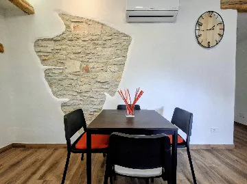 Umag 1-Bedroom Apartment for 4 Guests