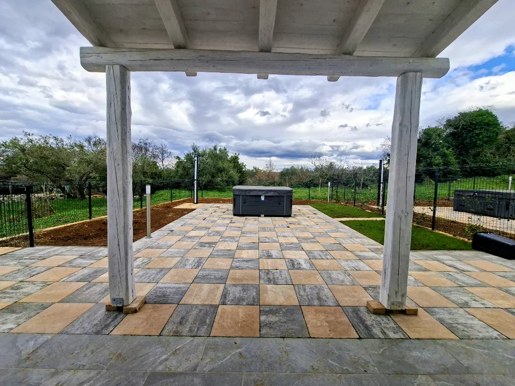 Umag 1-Bedroom Apartment for 4 Guests