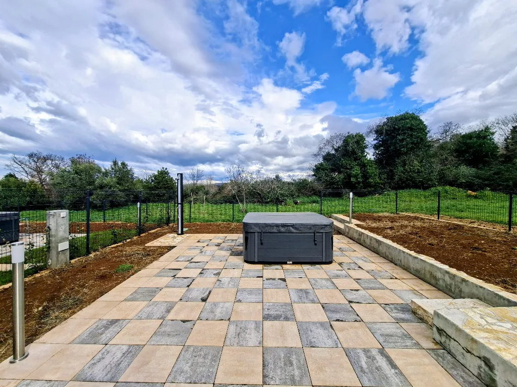 One-Bedroom Apartment in Umag for 4 Guests