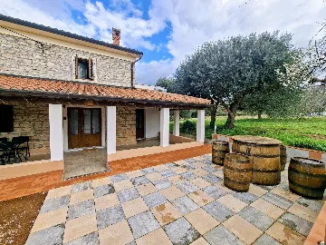 One-Bedroom Apartment in Umag for 4 Guests