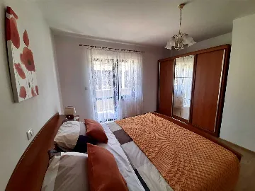 Umag 1-Bedroom Apartment with Sea View