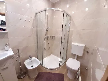 Umag 1-Bedroom Apartment with Sea View