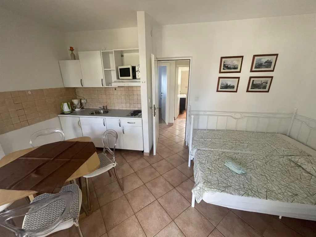 Apartment in Poreč with Swimming Pool for Up to 4