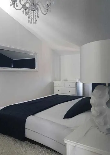 One-Bedroom Apartment in Umag for Up to 4 Guests