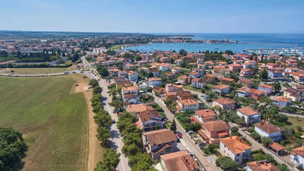 One-Bedroom Apartment in Umag for Up to 4 Guests