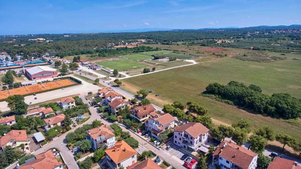 One-Bedroom Apartment in Umag for Up to 4 Guests