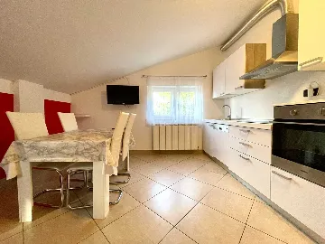 2-Bedroom Apartment in Umag with Parking