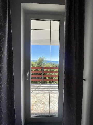 Umag Sea-View Apartment for Up to 4 Guests