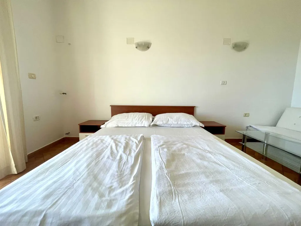 Sea-Facing Apartment in Umag for 2 Guests