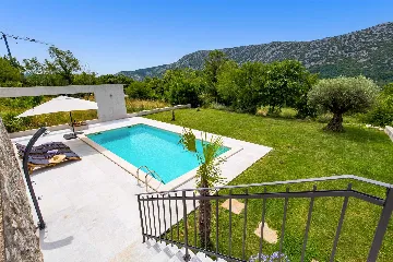 Grižane Holiday House for Up to 4 Guests