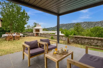 Grižane Holiday House for Up to 4 Guests