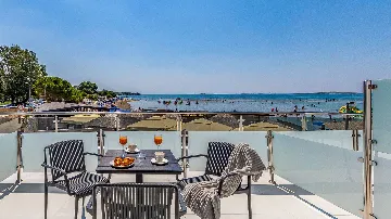 Medulin Double Room with Terrace Sea View