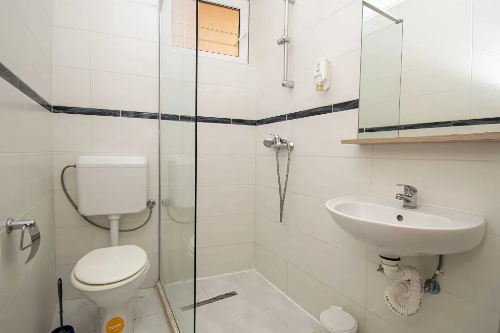 Double Bed Hotel Room for 2 in Medulin