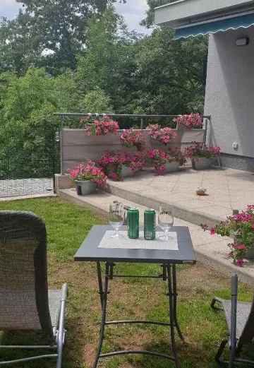 One-Bedroom Apartment in Jurdani for Up to 3