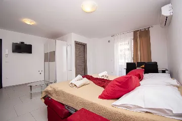 Studio Apartment in Premantura for 2 Guests