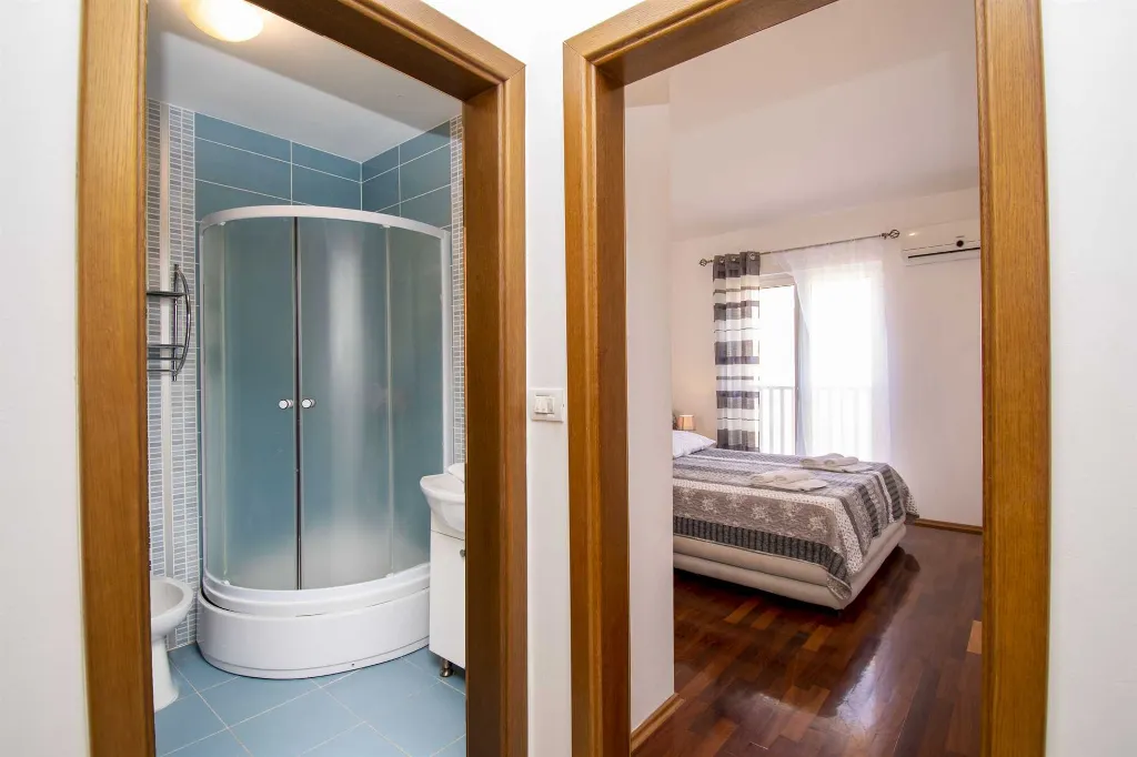 One-Bedroom Apartment in Premantura for up to 4