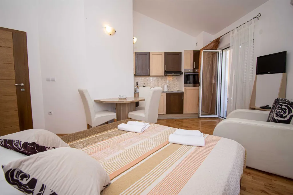 Studio Apartment in Premantura for Up to 3 Guests