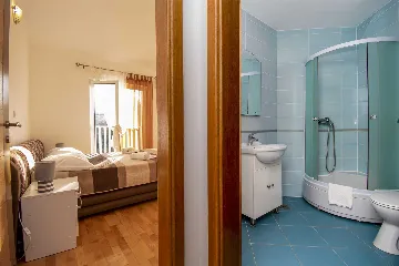 Two-Bedroom Apartment in Premantura for 4–5 Guests