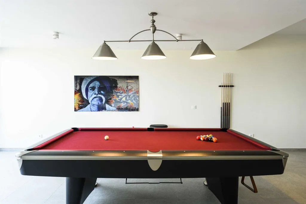 6-Bedroom Villa with Heated Pool in Kaštel Stari