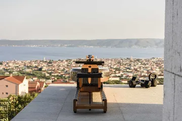 6-Bedroom Villa with Heated Pool in Kaštel Stari