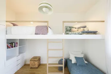 6-Bedroom Villa with Heated Pool in Kaštel Stari