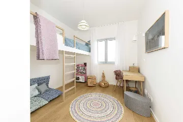 6-Bedroom Villa with Heated Pool in Kaštel Stari